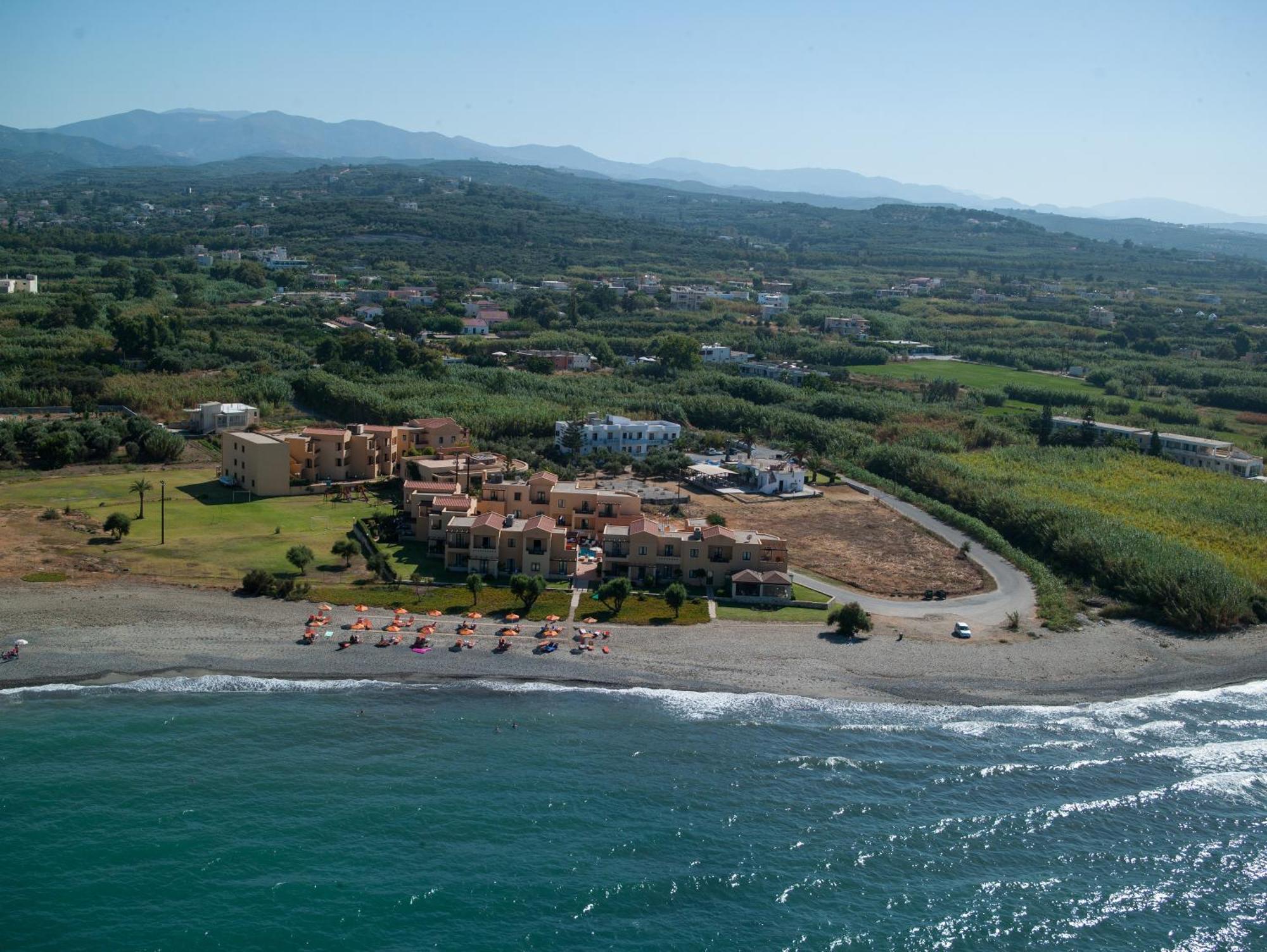 Silver Beach Hotel & Apartments Gerani  Extérieur photo